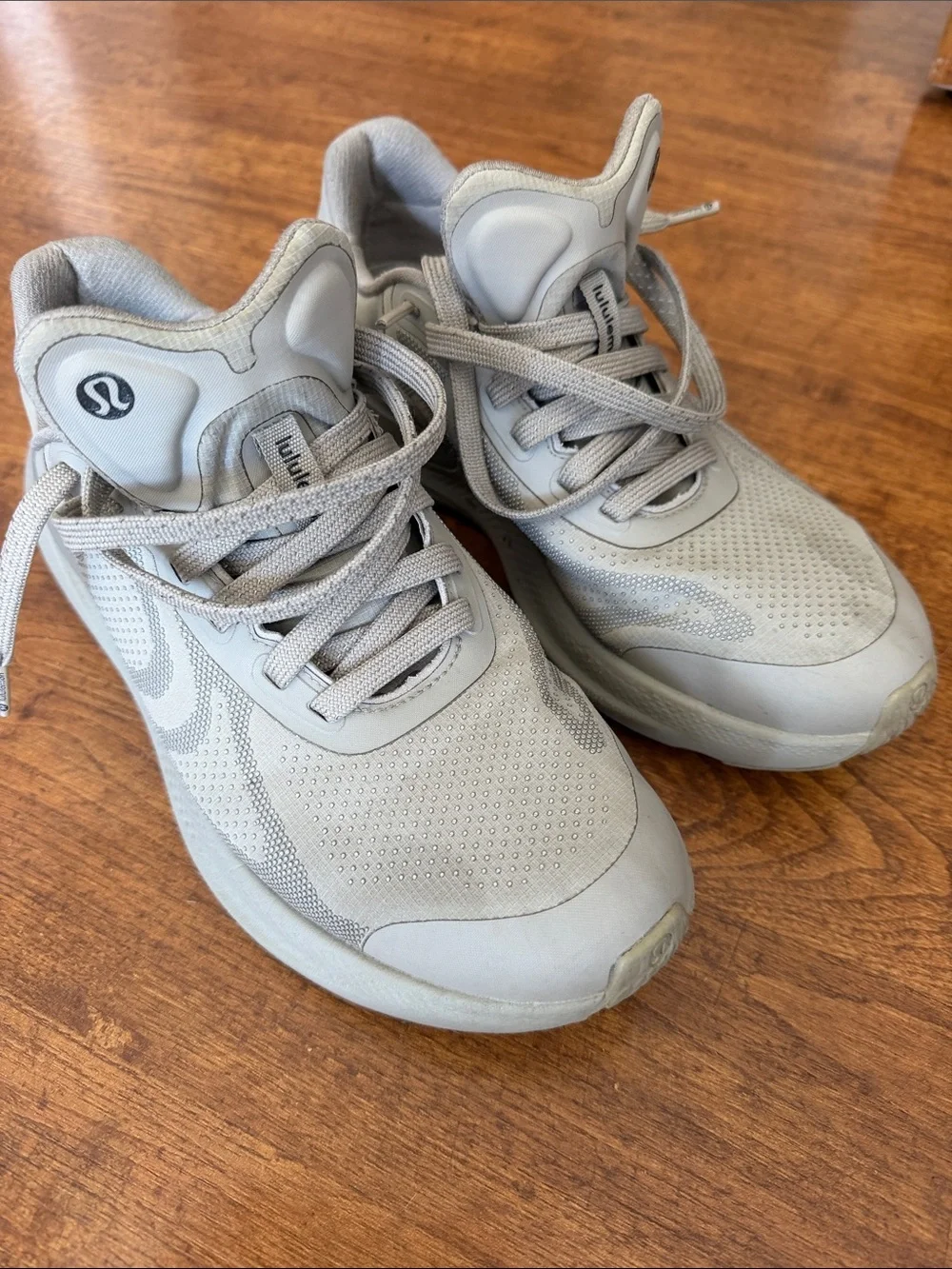 lululemon athletica Women’s Athletic Sneakers — Light Gray